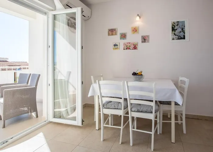 Amneris Apartament Trogir