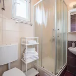 アパート Amneris