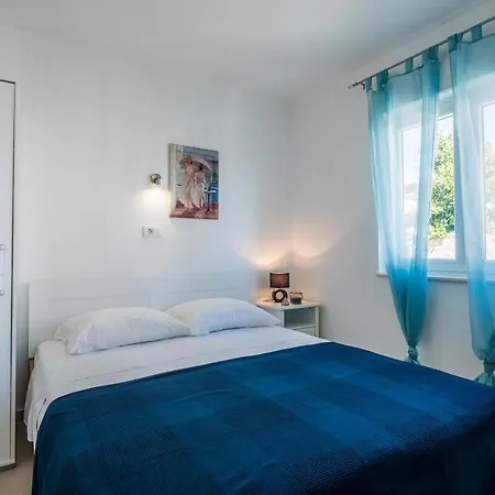 Apartament Amneris *