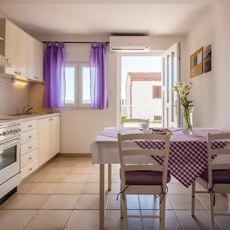 Apartament Amneris