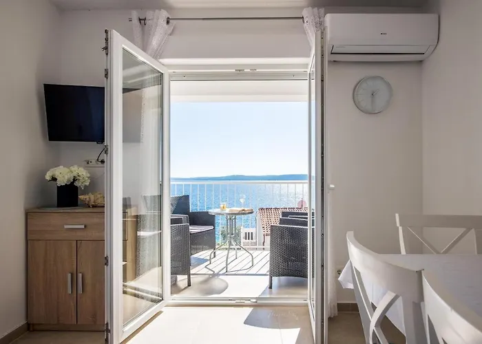 Amneris Appartement *