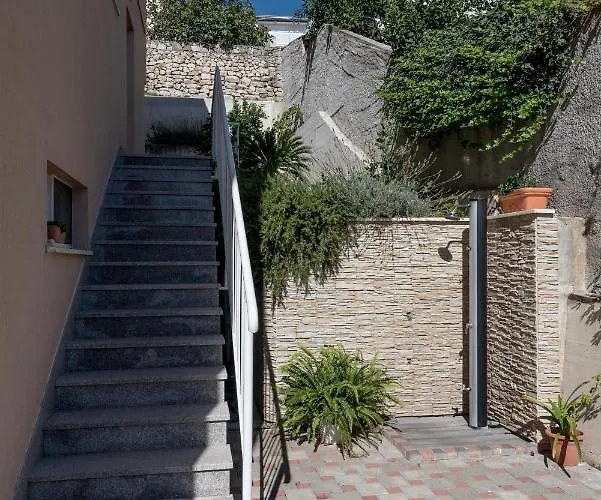 Amneris Apartman Trogir