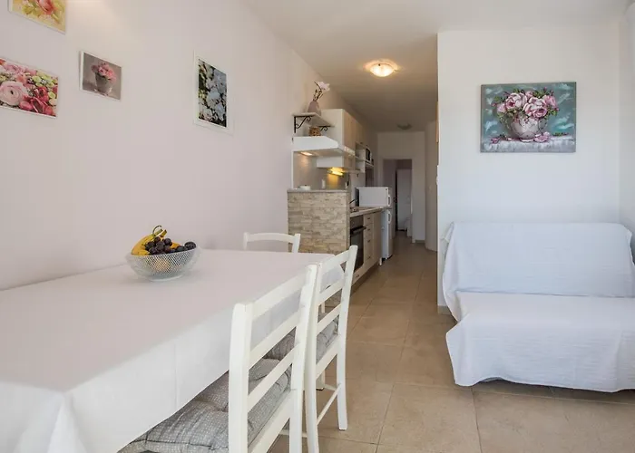 Apartman Amneris Trogir