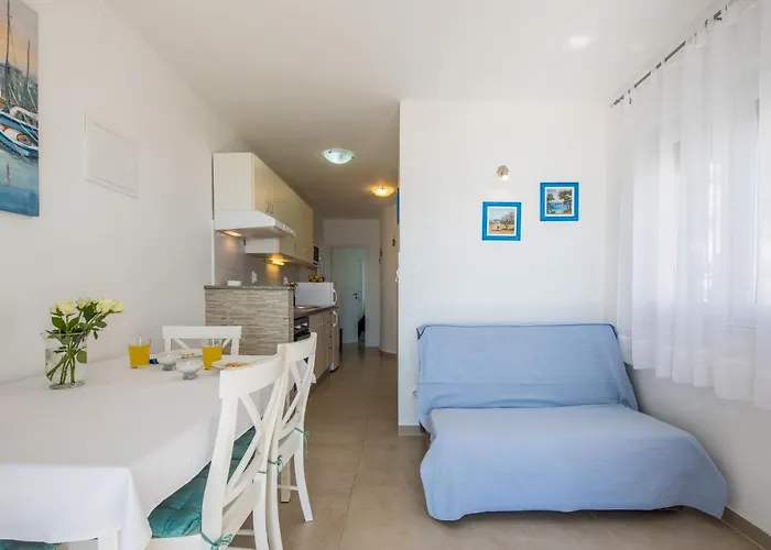 Amneris Apartman Trogir