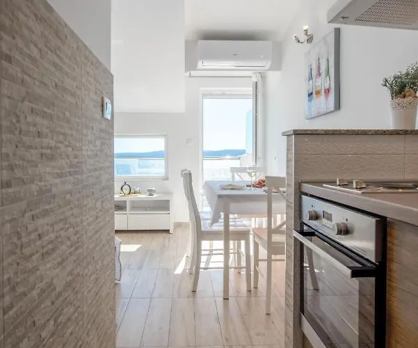 Amneris Apartman Trogir